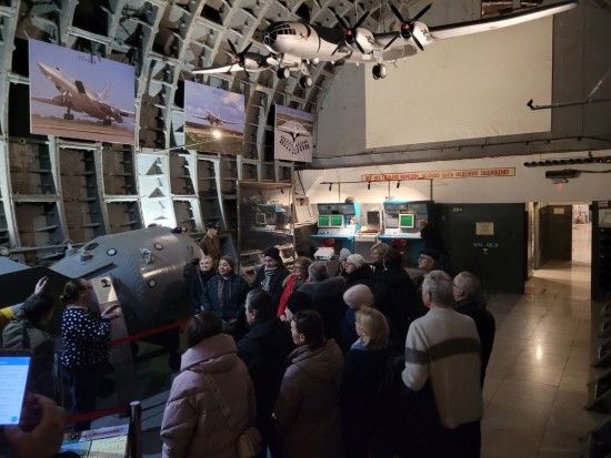 Члены Общества глухих района Ясенево побывали в музее холодной войны «Бункер-42»