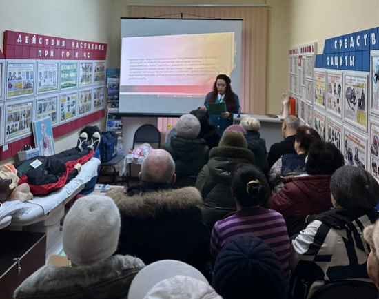 В Черемушках прошла встреча населения с представителями ИФНС и МЧС