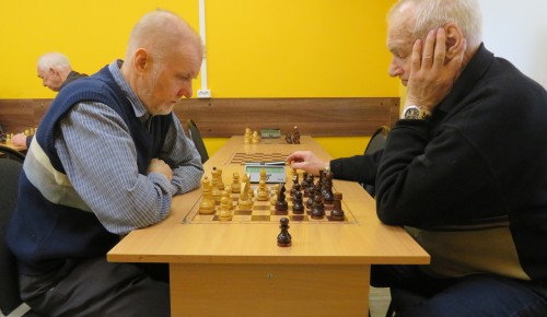В «Альмеге» прошел районный турнир по шахматам «Мир равных возможностей»