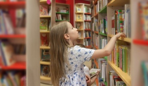 Специалисты библиотеки №173 подготовили обзор книг для самых юных читателей