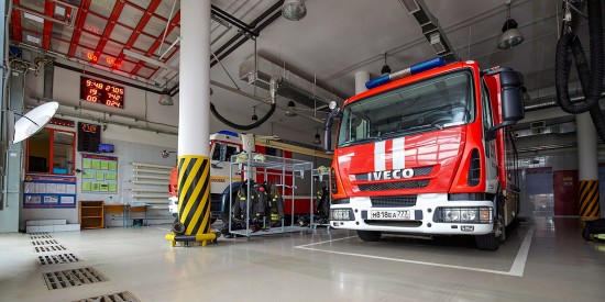 Команда школы №626 побывала на тренировке в «Пожарно-спасательном центре»