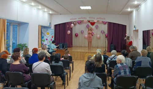 В Черемушках провели праздничную программу «Дари любовь, храни добро!»