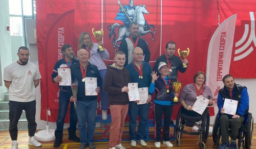 Команды Теплого Стана стали призерами окружных соревнований по дартсу
