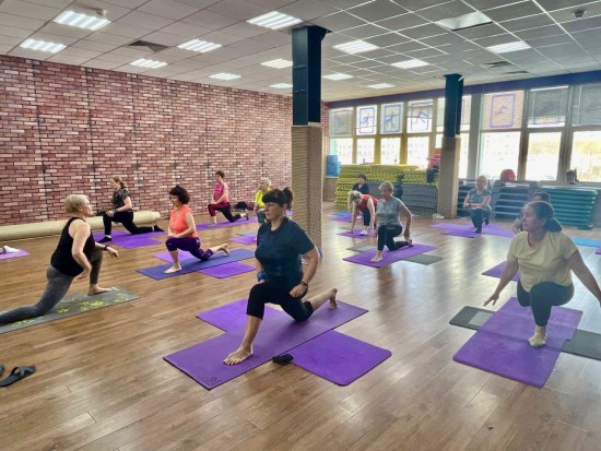 «Долголеты» Южного Бутова могут записаться на тренировки по йоге 