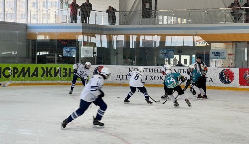 Спортсмены района Черемушки взяли «бронзу» на Всероссийских соревнованиях «Золотая шайба»