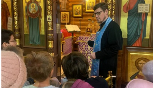 Храм Всех преподобных отцев Киево-Печерских провел экскурсию для школьников
