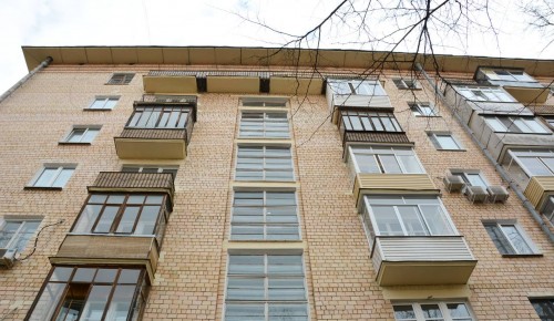В 66-летнем доме в Ломоносовском районе начался капремонт