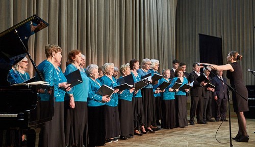 В КЦ «Меридиан» 27 апреля выступит с отчетным концертом хор «Радуга»