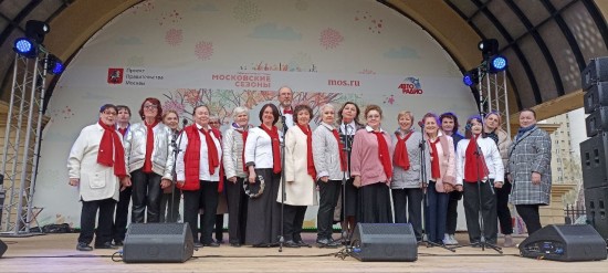 Участники «Московского долголетия» центра «Моцарт» выступили на фестивале «Пасхальный дар» в Северном Бутове