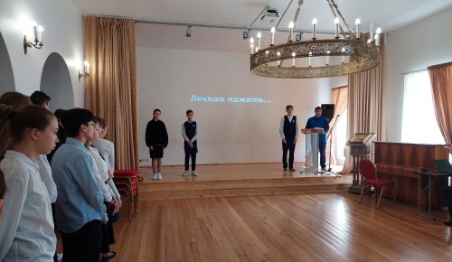 Ученики школы при Андреевском монастыре поучаствовали во Всероссийской акции «День единых действий»