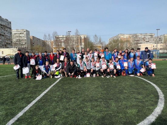Юные футболисты Зюзина заняли 1 место на соревнованиях «Кожаный мяч»