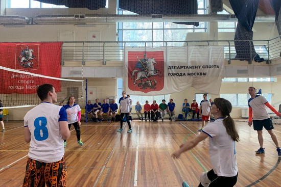 СД «Обручевский» победил на городских соревнованиях по волейболу