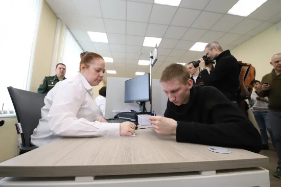 Волонтёры говорят о признательности москвичей за информацию о записи на контрактную службу