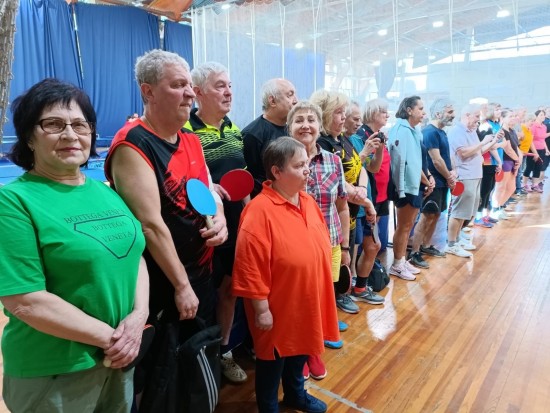 «Долголеты» Котловки взяли второе место в турнире по настольному теннису