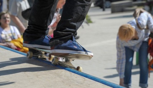 На фестивальной площадке «Московские Сезоны» в Теплом Стане начал работу скейт-парк