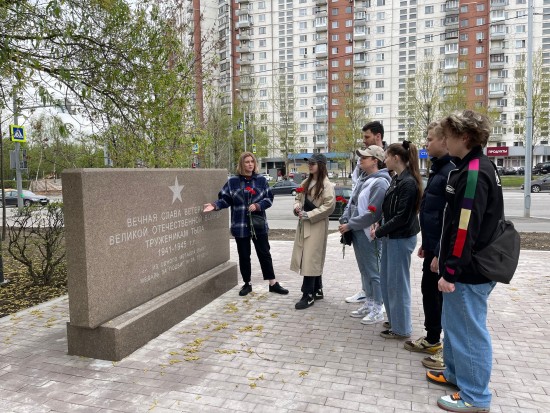 Библиотеки Северного Бутова поучаствовали в общегородской мемориально-патронатной акции 