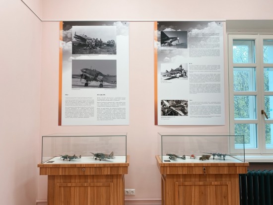В Воронцовском парке открылась выставка моделей самолетов «Небо Победы»