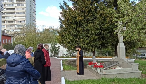 Храм Живоначальной Троицы в Конькове организовал мероприятие, посвященное Дню Победы