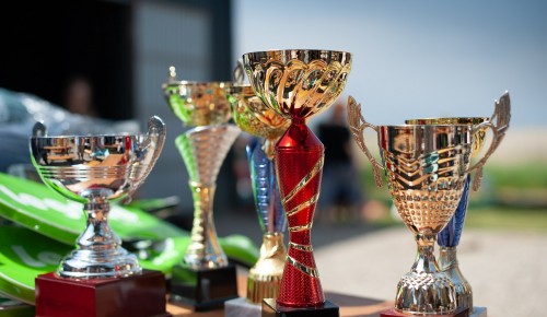Команда Обручевского района стала призером окружных соревнований по перетягиванию каната