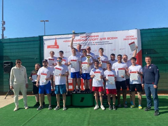 Спортсмены из СД «Обручевский» победили на городских соревнованиях по пляжному волейболу