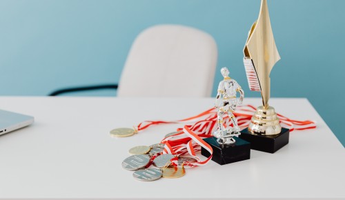 В Конькове провели районные соревнования для детей и подростков по кроссфиту