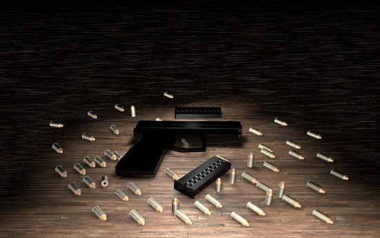Три пистолета и более 30 патронов нашли в квартире в Теплом Стане