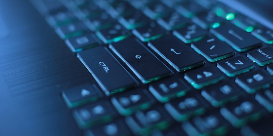 Полицейские из Ясенева задержали мошенника, обманувшего продавца приставки