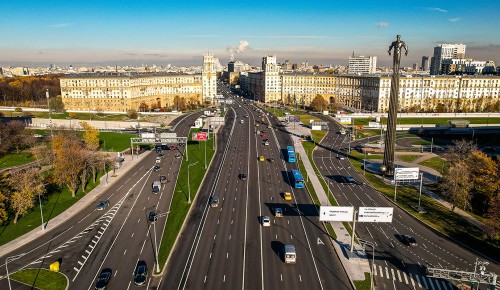 Участок Ленинского проспекта благоустроят
