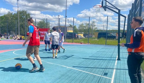 Спортсмены ЦСД «Атлант» СП «Ломоносовский» поучаствовали в соревнованиях по баскетболу «Оранжевый мяч»