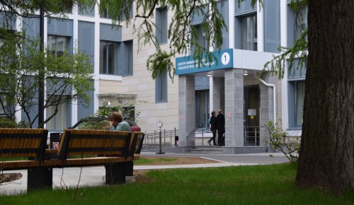 Центр амбулаторной онкологической помощи в Зюзине обслуживает более 120 тысяч человек