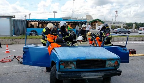 На территории ЮЗАО прошли Командно-штабные учения окружного Управления МЧС