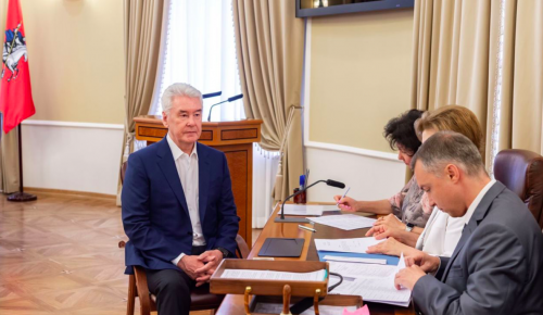 Собянин представил в Мосгоризбирком подписи муниципальных депутатов в поддержку своего выдвижения