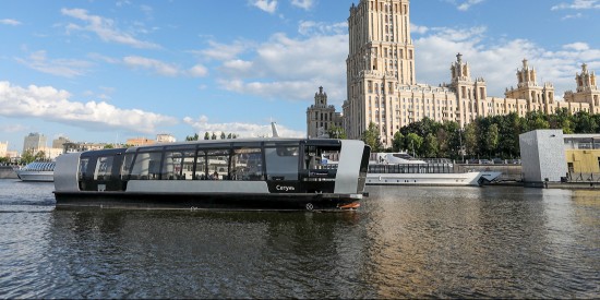 Собянин рассказал о первых итогах работы регулярного маршрута электросудов по Москве-реке