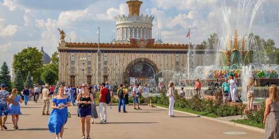 Сергей Собянин пригласил жителей и гостей города на фестиваль «Дружба народов» на ВДНХ