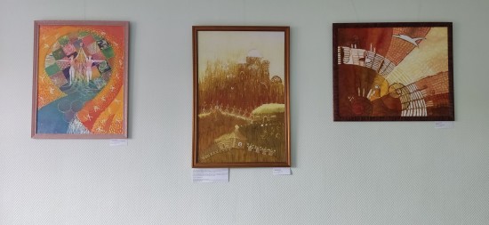В библиотеке №194 открылась выставка картин учеников студии «Семицветик»