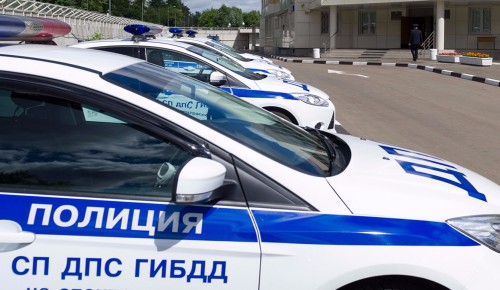 В Ясеневе задержали водителя, находящегося в федеральном розыске