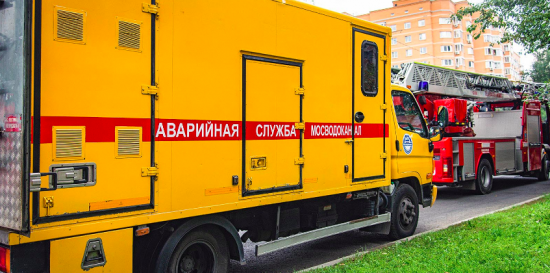 Городские службы работают на месте аварии в ТЦ «Времена года» - Собянин