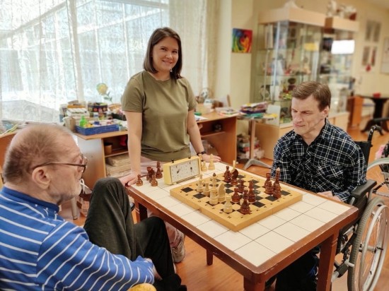В геронтологическом центре «Тропарево» провели шахматно-шашечный турнир