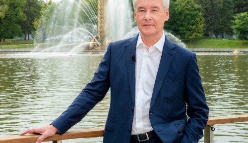 Собянин рассказал об умных скамейках, вертикальных садах и других разработках для комфортной городской среды