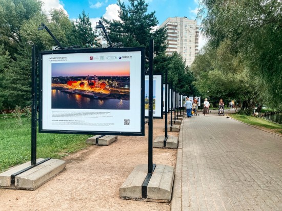 В Воронцовском парке открылась выставка «Путешествуйте дома. Новгородская область»