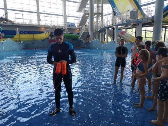 Акция "Научи ребёнка плавать" в аквапарке "Мореон"