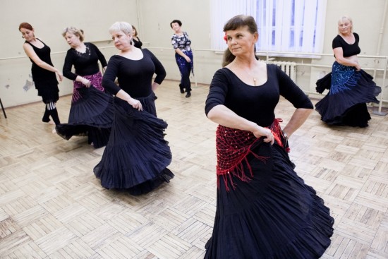 «Долголетов» Северного Бутова приглашают на занятия восточными танцами 