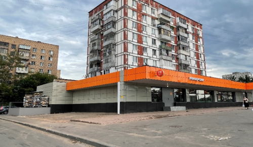 В Зюзине снесли незаконные пристройки к магазину