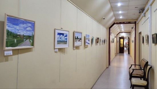 В галерее №183 открылась выставка картин Светланы Кехлеровой «Хочешь стать художником – стань»