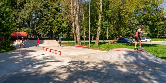 Скейт-парк создали в парке имени 40-летия ВЛКСМ