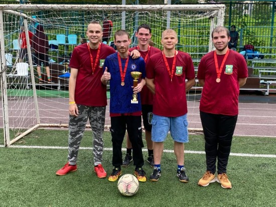 Команда Обручевского района стала призером окружного турнира по мини-футболу