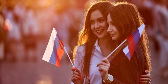 Мастер-классы и конкурсы. Как в ЮЗАО отметят День Государственного флага РФ