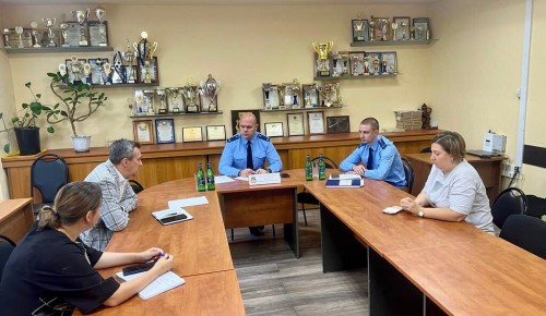 Черёмушкинская межрайонная прокуратура провела выездные приемы граждан на базе управ районов Черемушки и Теплый Стан