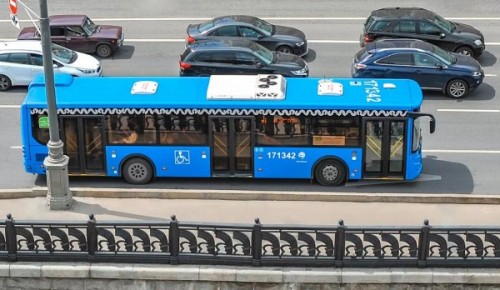 От станции метро «Теплый Стан» до школы «Летово» запустили специальный автобусный маршрут №878