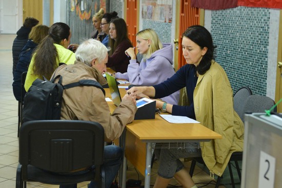 Депутат МГД Гусева проголосовала онлайн на выборах мэра Москвы 